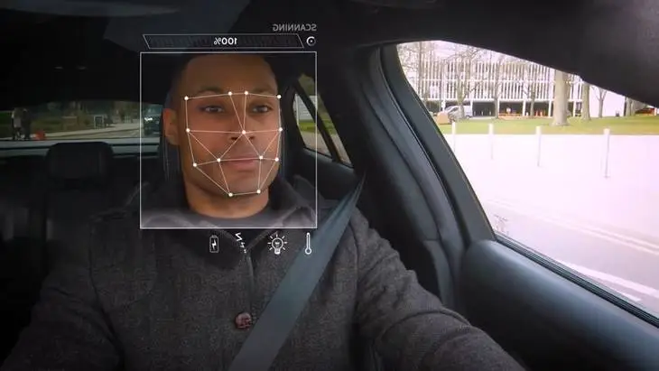 Cameras recognize distractions Cameras recognize distractions